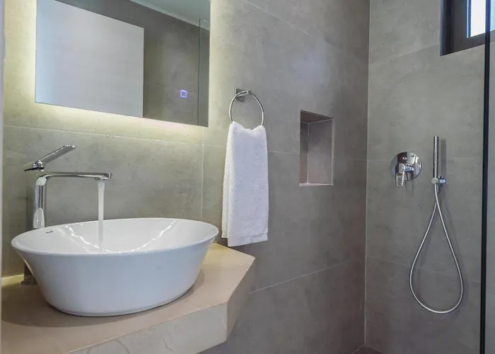 Zakynthos Luxury Villa Mon Diom I, Seafront Vila *