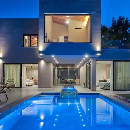 Luxury Mon I Vassilikos Villa *